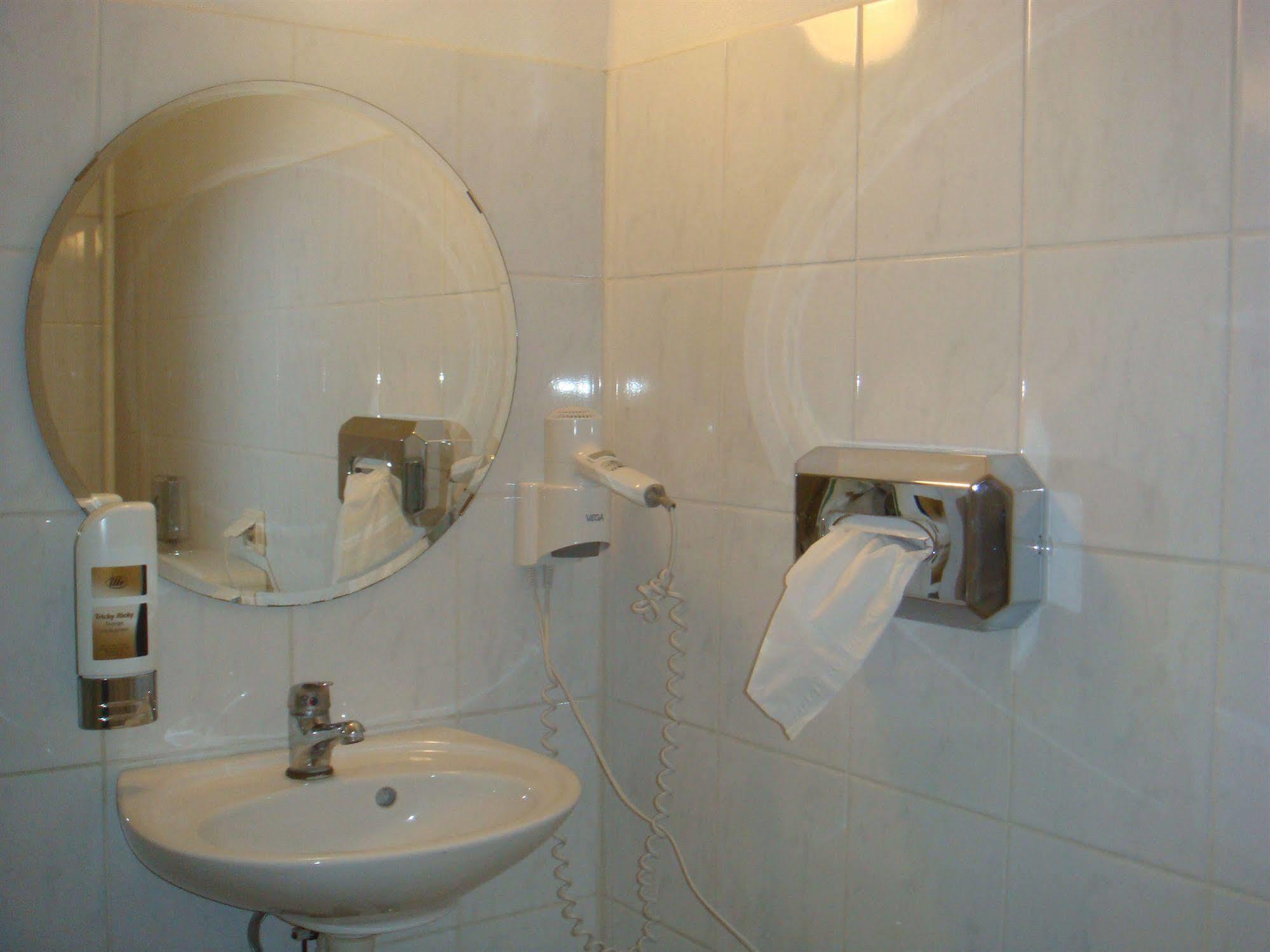Hotel M68 Berlin Bagian luar foto